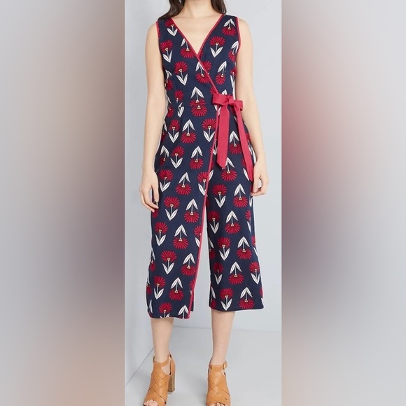 Modcloth Pants - ModCloth Women's Blue and Red linen half wrap Jumpsuit Sz S